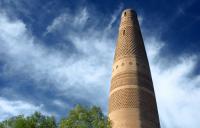 Le Minaret d'Emin, Tourfan
